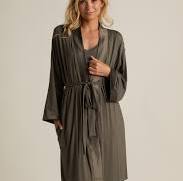 Faceplant Dreams Kimono Robe